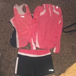 Set of 3 saucony athletic wear